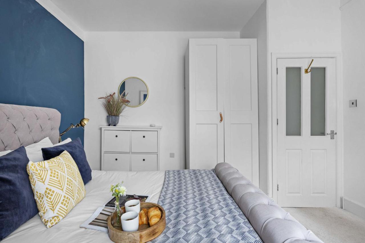 Flat 2 Fairfax Place - Modern Stylish Flat With Plenty Of Charm In Central Dartmouth Exteriér fotografie